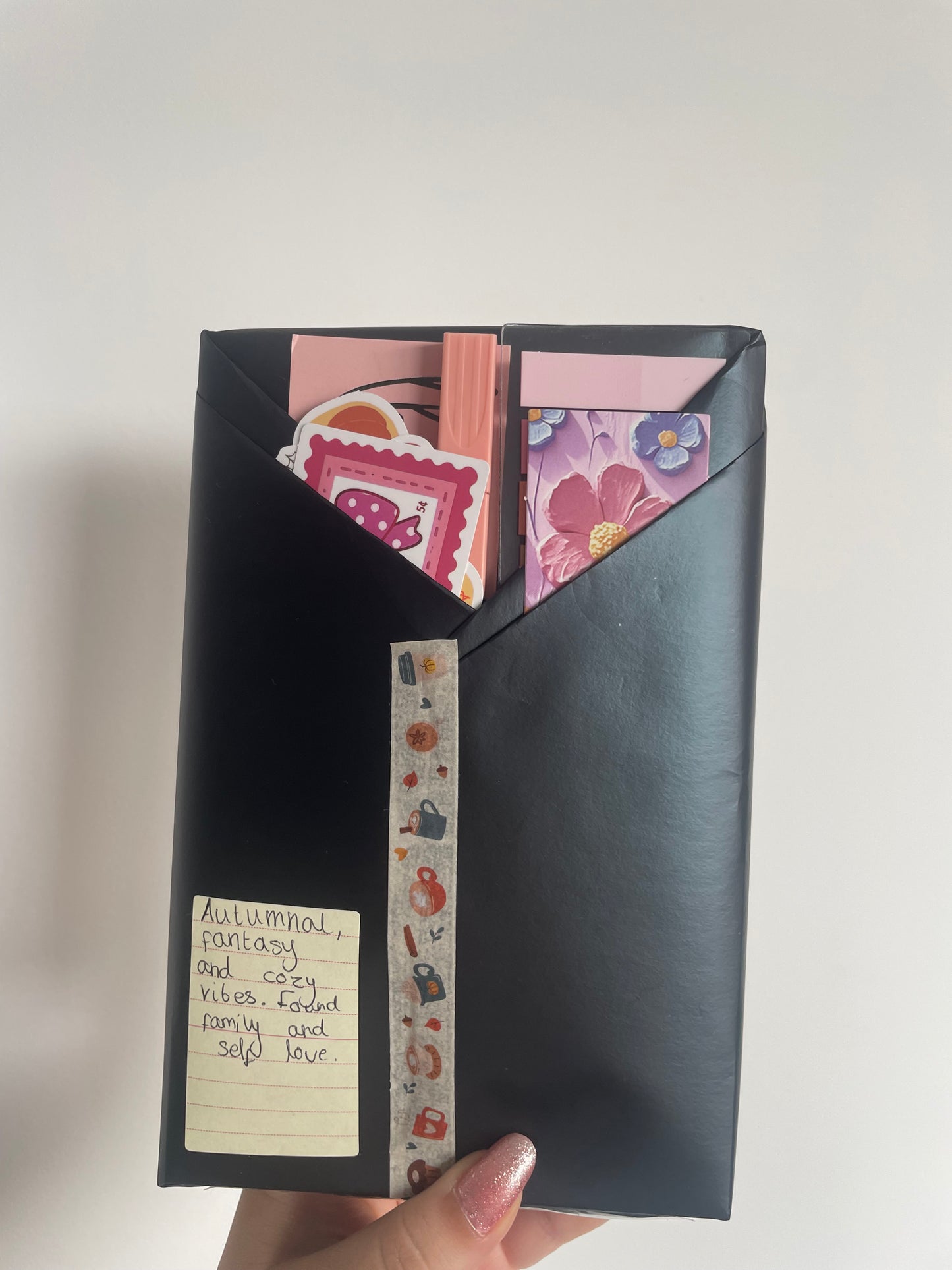 Blind Date With a Book- autumnal fantasy