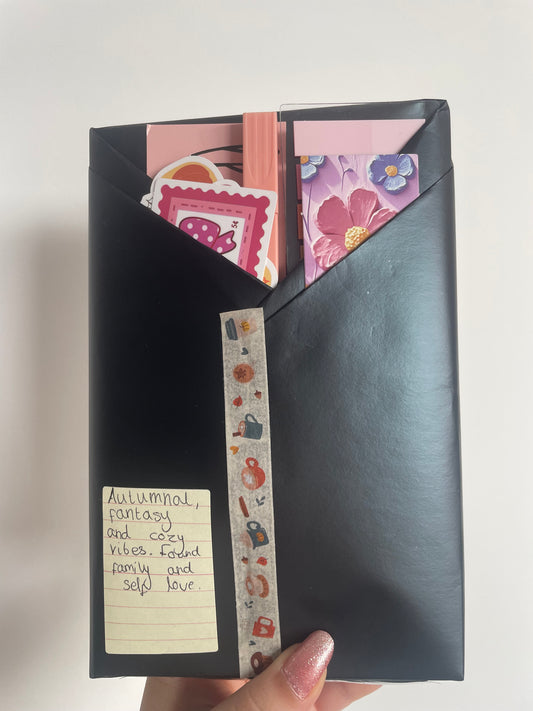 Blind Date With a Book- autumnal fantasy